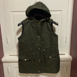 Zenana Women’s Navy Green Utility Drawstring Zip Up Button Hooded Vest Size L